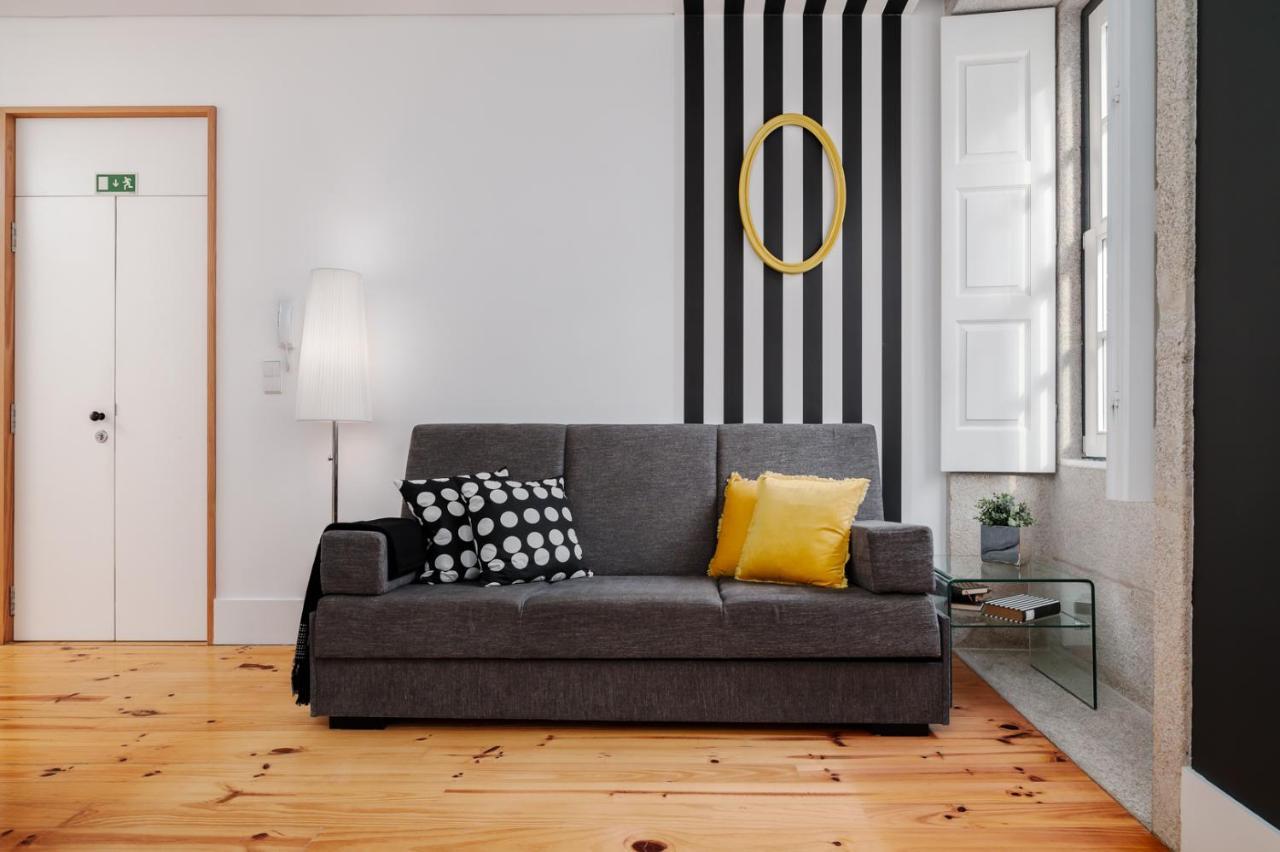 Flores Street Apartments Porto Bagian luar foto