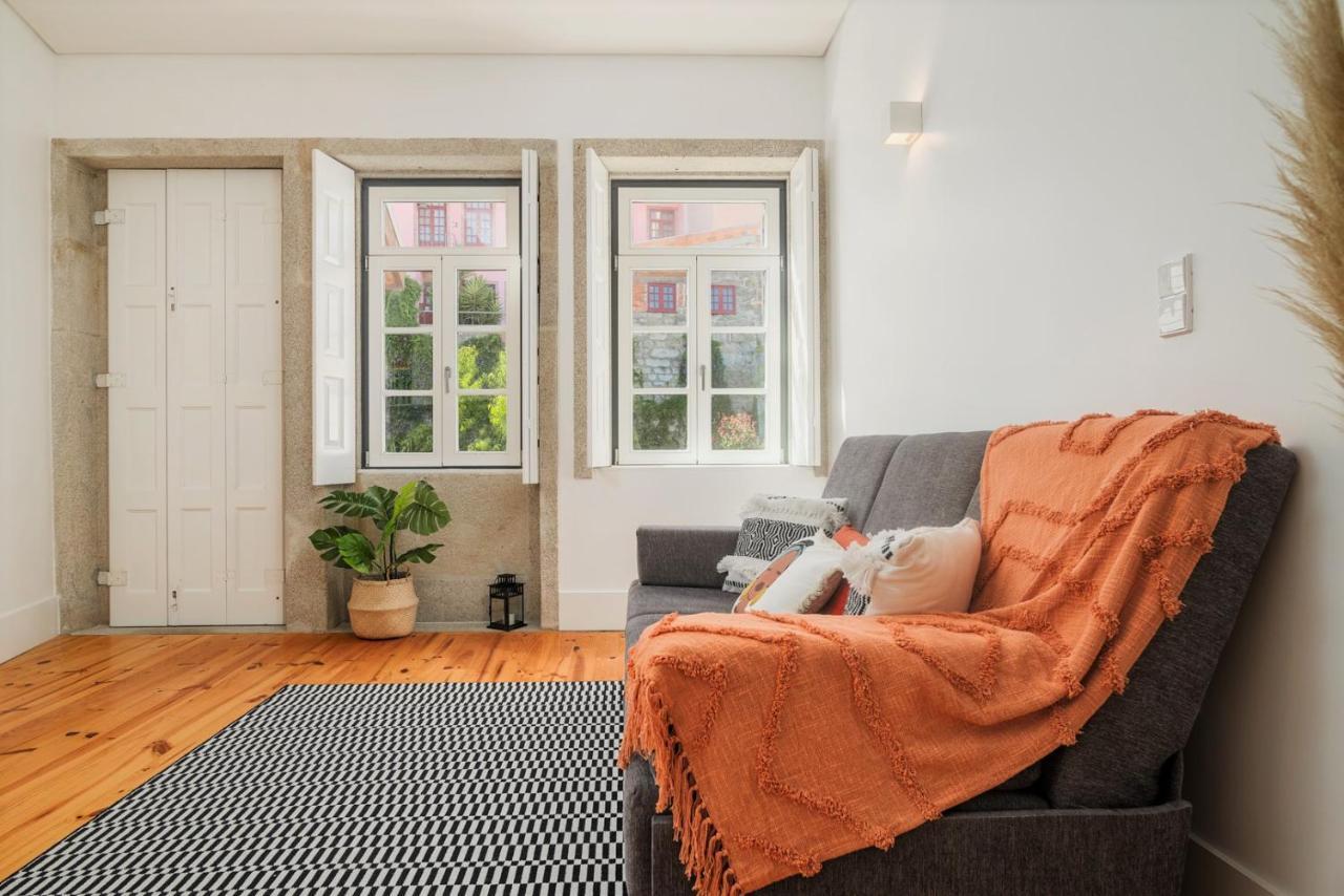 Flores Street Apartments Porto Bagian luar foto