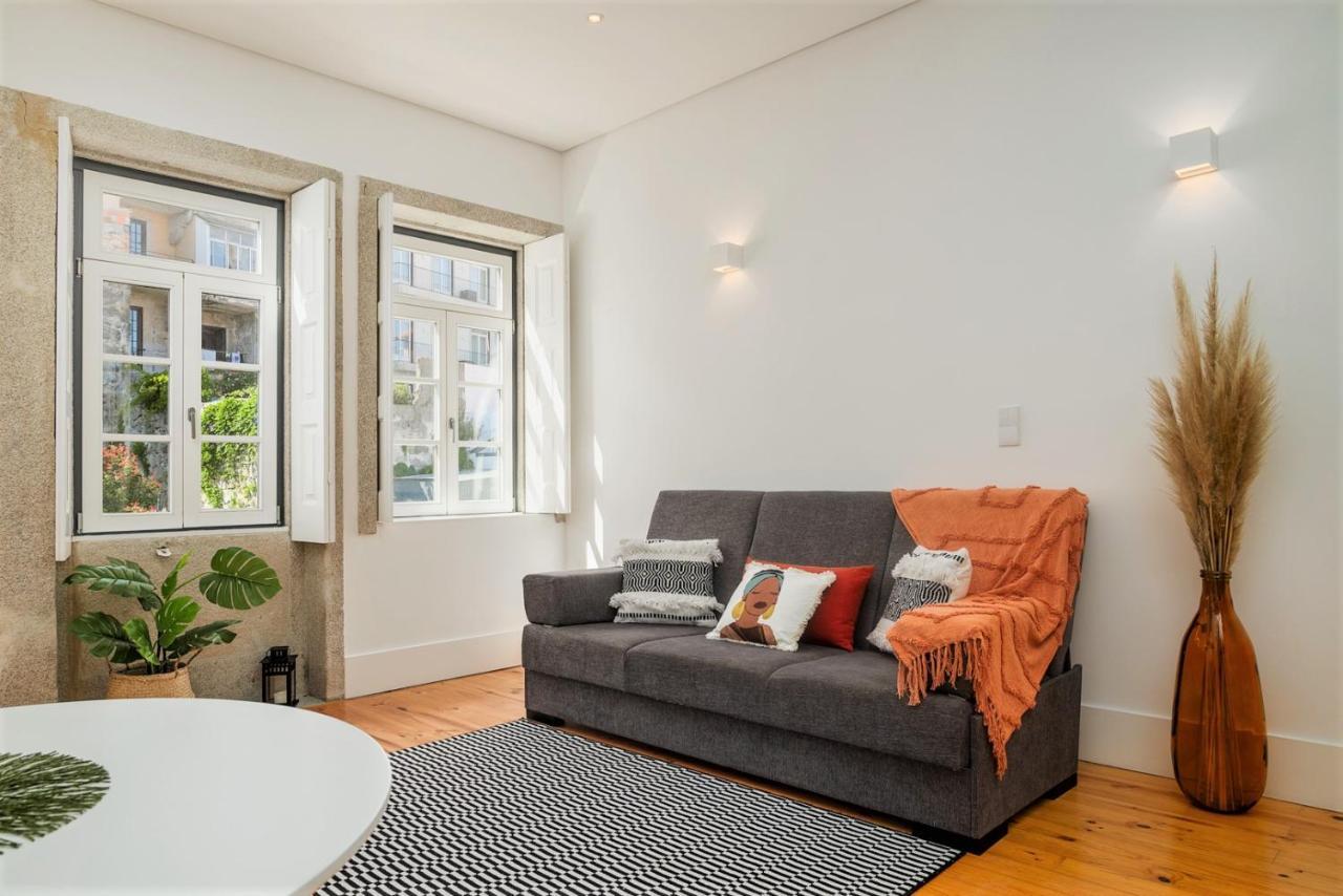 Flores Street Apartments Porto Bagian luar foto